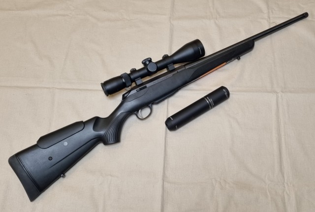 Tikka T3x Links m/Scandium MCW 2,5-10x50 og lyddemper