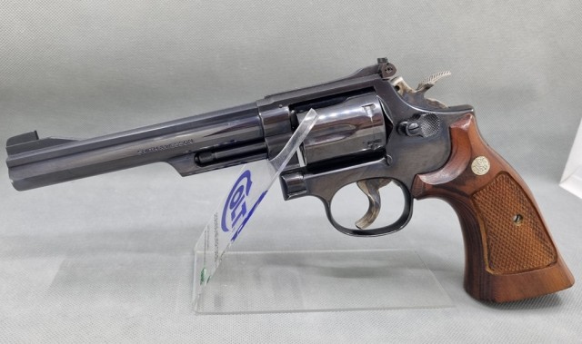 Smith & Wesson Model 19-4 .357 Magnum 6