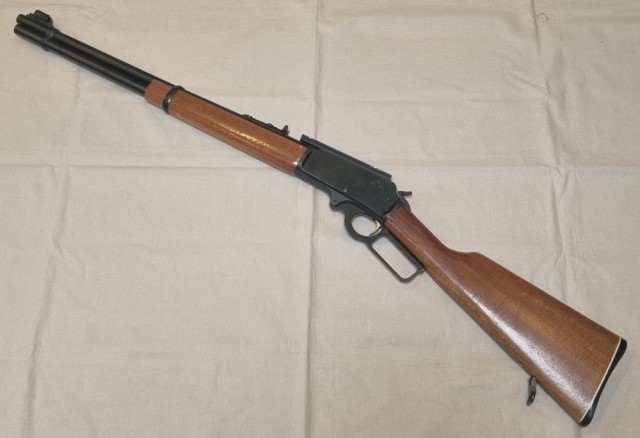 Marlin 336 kaliber 30-30. Pent brukt