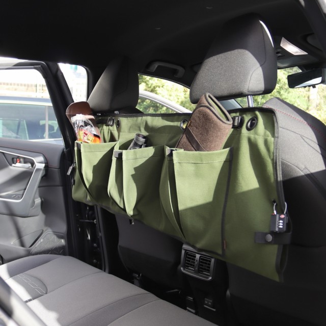 Praktisk våpen futteral for transport i bil med lommer til jaktktutstyr.