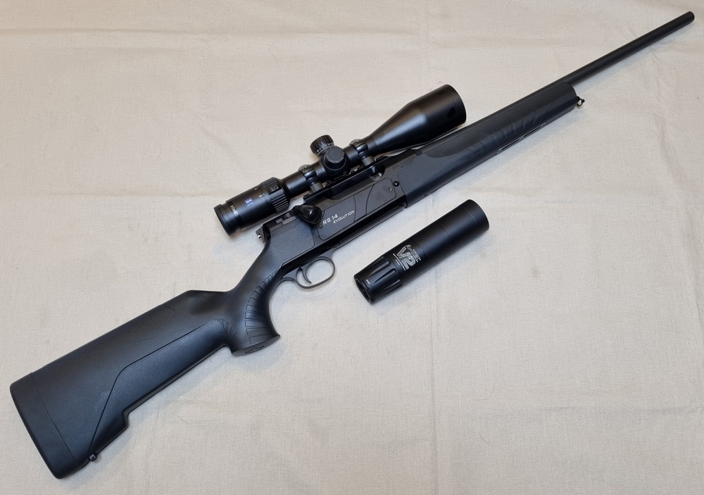 Strasser AVA-Tahr Black Evolution 308 Win m/Zeiss V4 3-12x56 og A-Tec V2 lyddemper